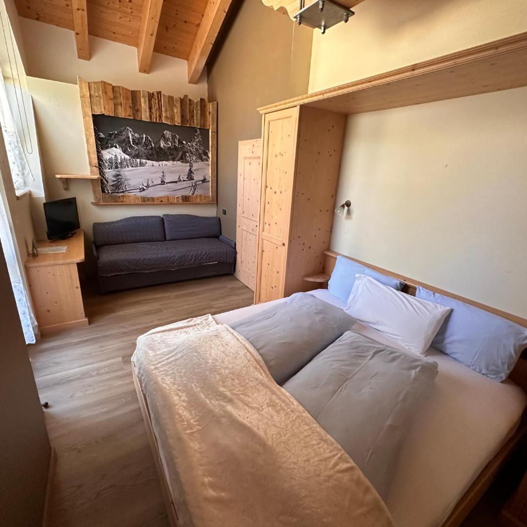 Rifugio Caltena Chalet Fiera Di Primiero